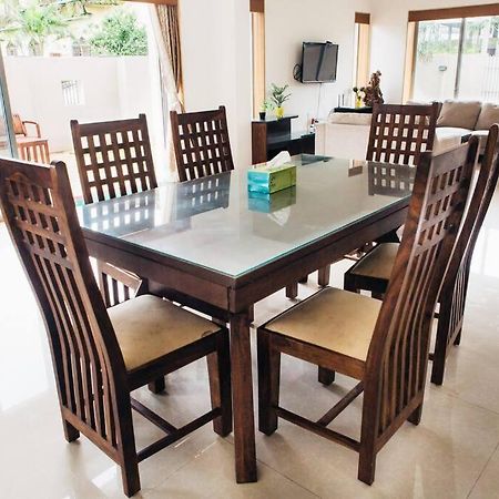 Unit 4 By Red Stone Villas Lonavala Esterno foto