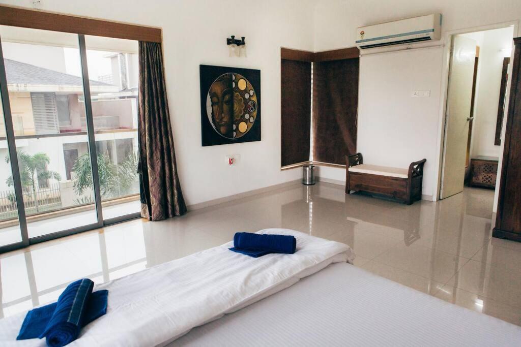 Unit 4 By Red Stone Villas Lonavala Esterno foto