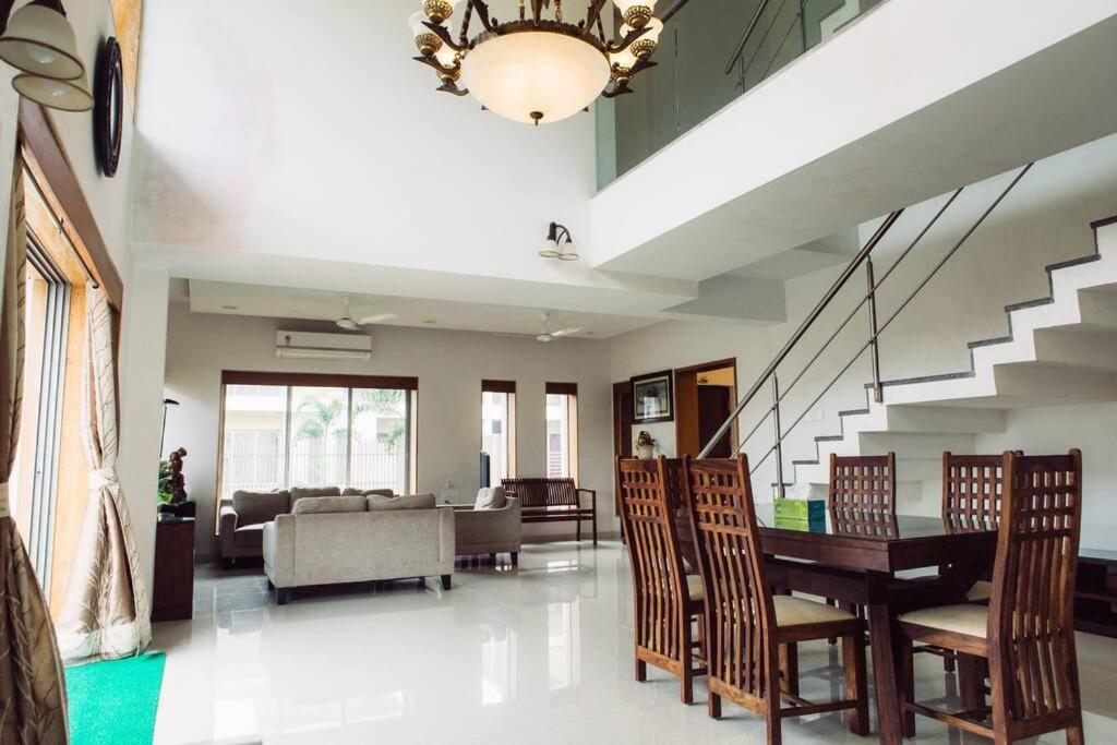 Unit 4 By Red Stone Villas Lonavala Esterno foto