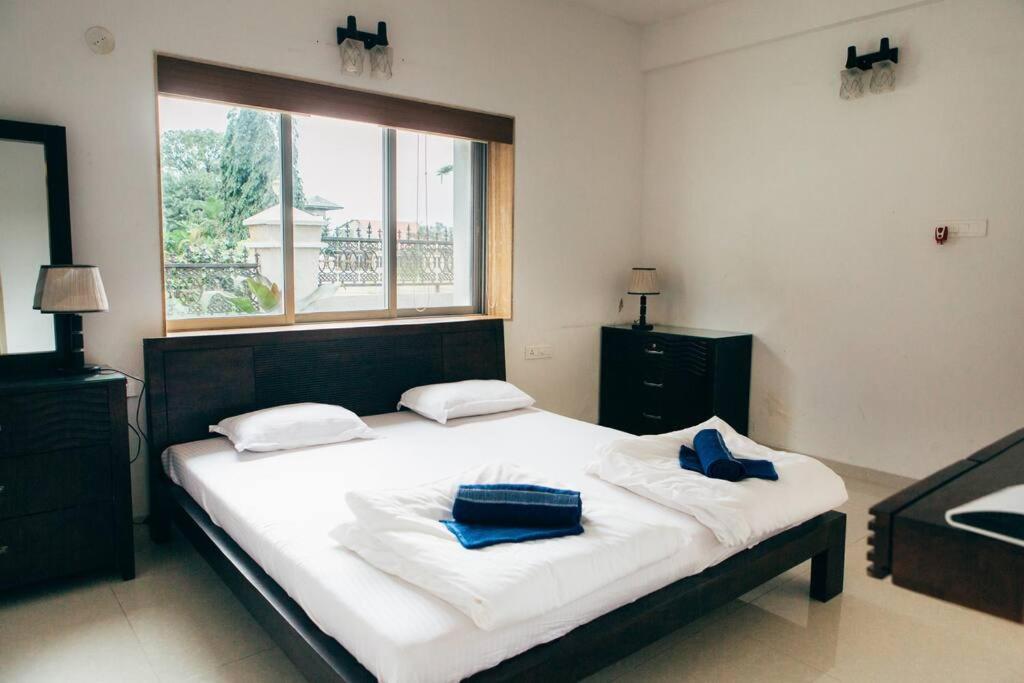 Unit 4 By Red Stone Villas Lonavala Esterno foto